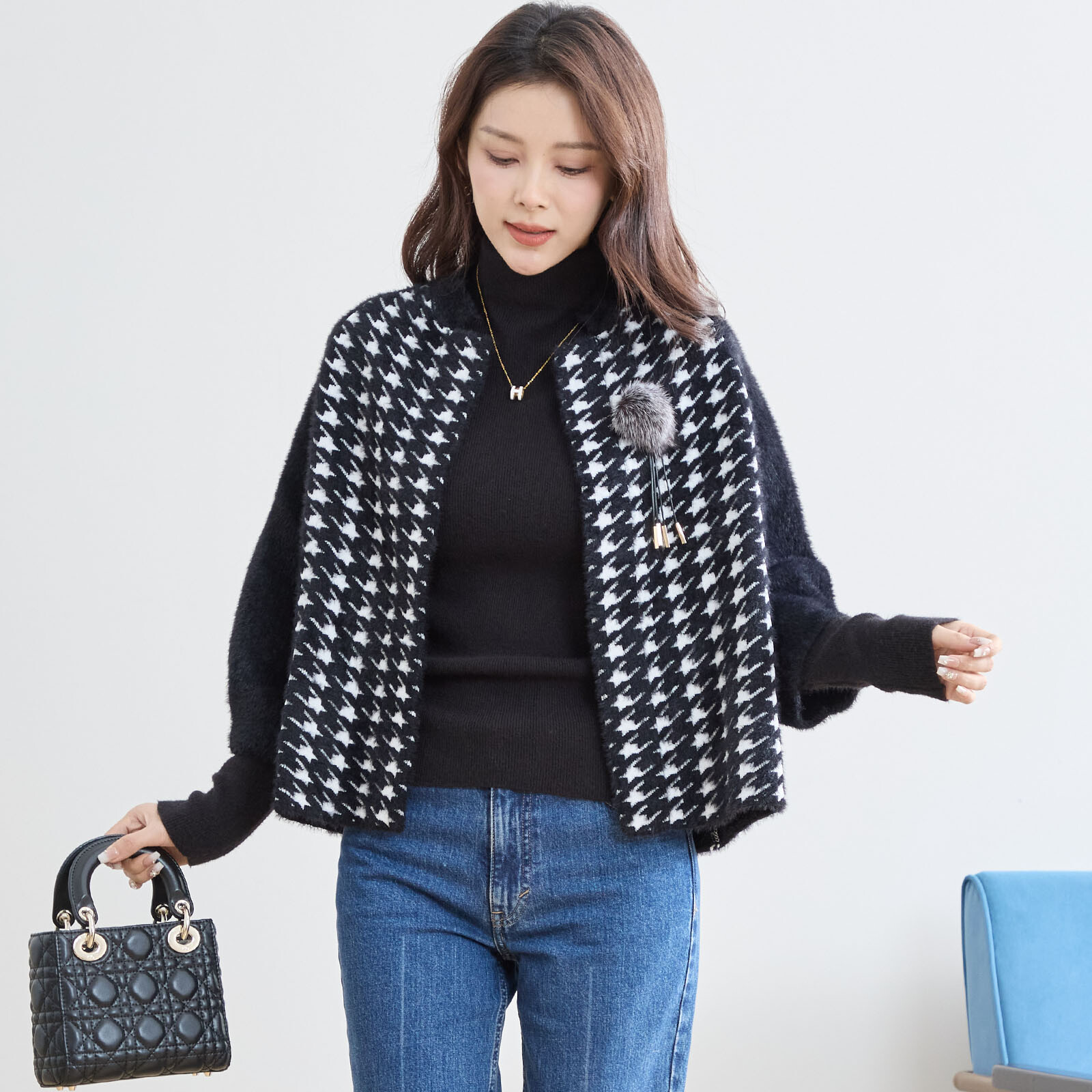 【レディース】千鳥柄ファー使いニットショートジャケット