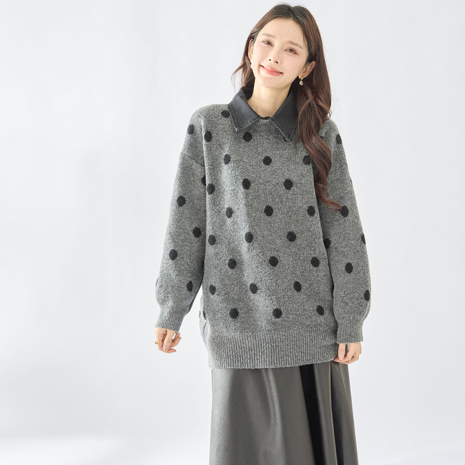 【レディース】【L〜LL】デニム衿使いドット柄ゆったりセーター