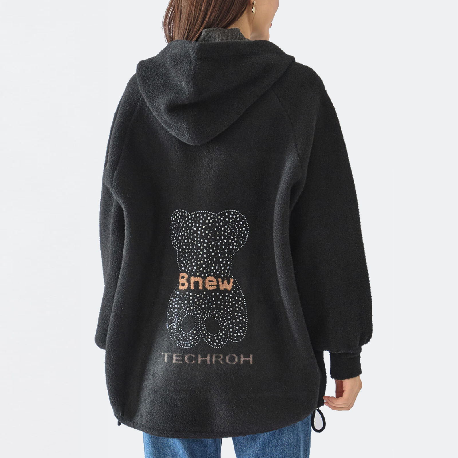 【レディース】バックくまビジュー使いフード付きブルゾン